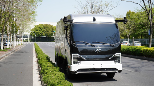 安全作业超2000公里!苏州金龙自动驾驶环卫车破解城市清洁痛点