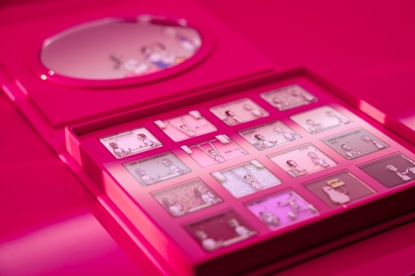 爷青回!酵色联名《涩女郎》推出“粉红之力”系列彩妆